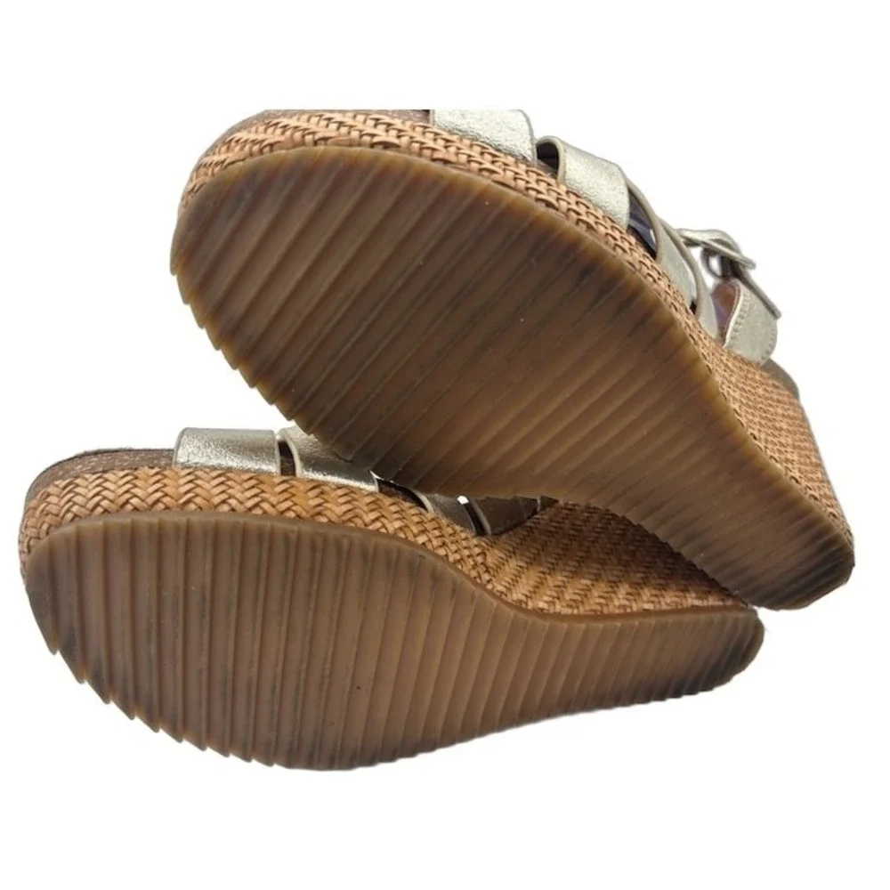 Naturalizer Wedge Sandals Women's Size 9 M Gold Metallic Leather Espadrille